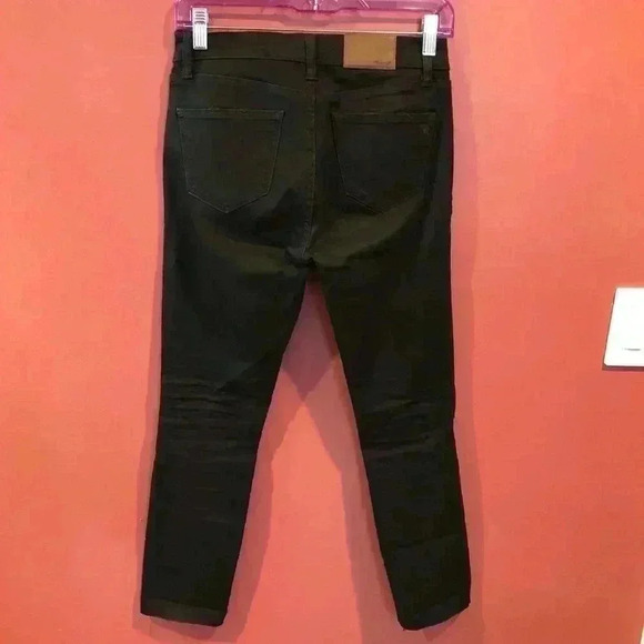 Madewell Skinny Jeans. - Picture 7 of 7